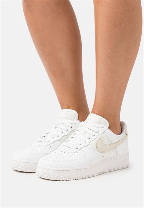 Weiße, grüne Nike Sportswear Nike Air Force 1 online 